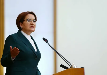 MERAL AKŞENER